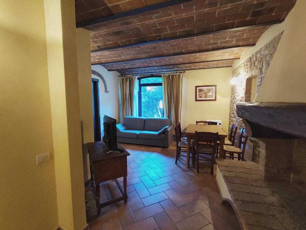 Agriturismo Santa Cristina Gambassi Terme Luaran gambar