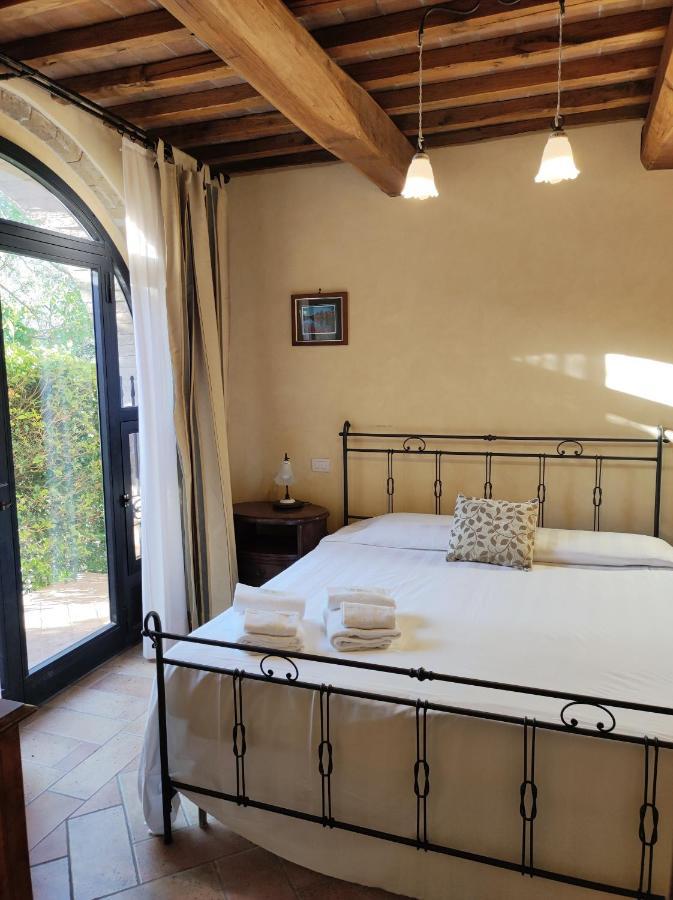 Agriturismo Santa Cristina Gambassi Terme Luaran gambar