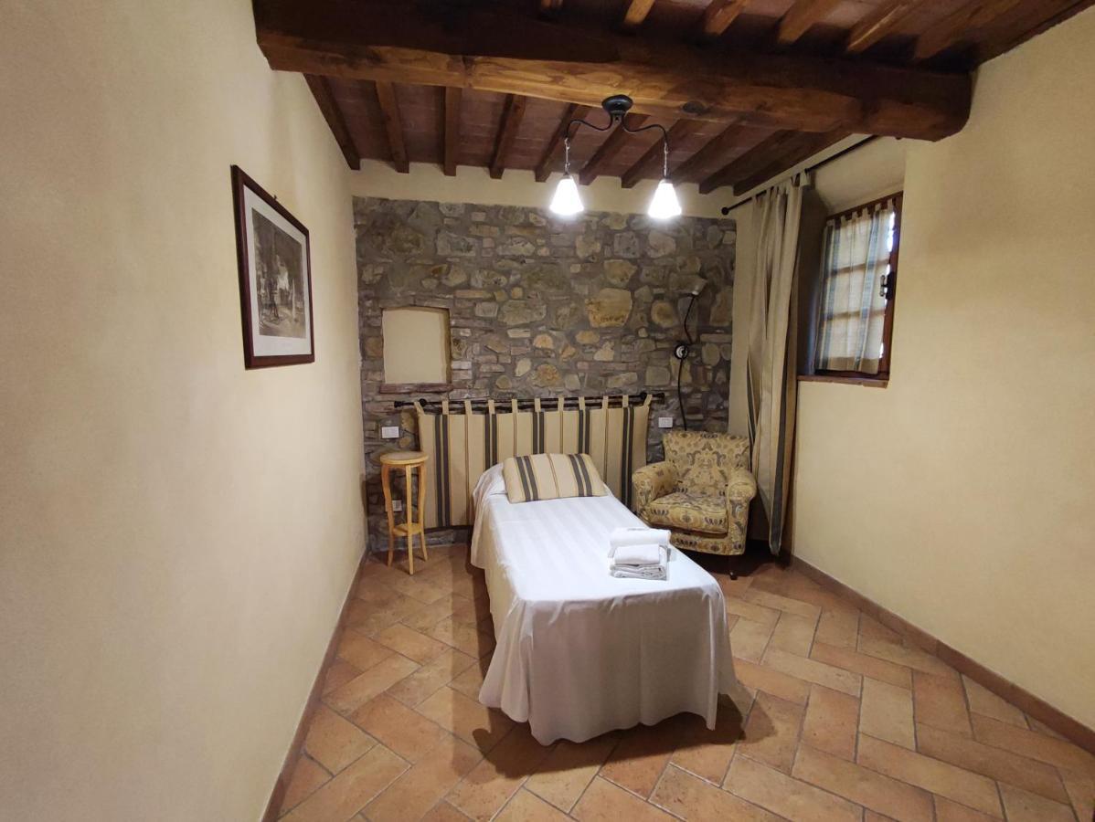 Agriturismo Santa Cristina Gambassi Terme Luaran gambar