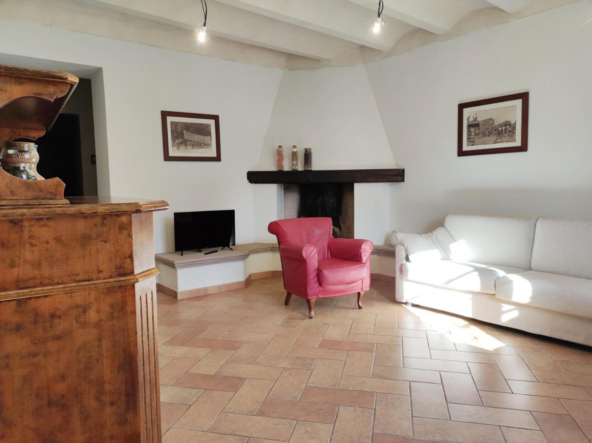 Agriturismo Santa Cristina Gambassi Terme Luaran gambar