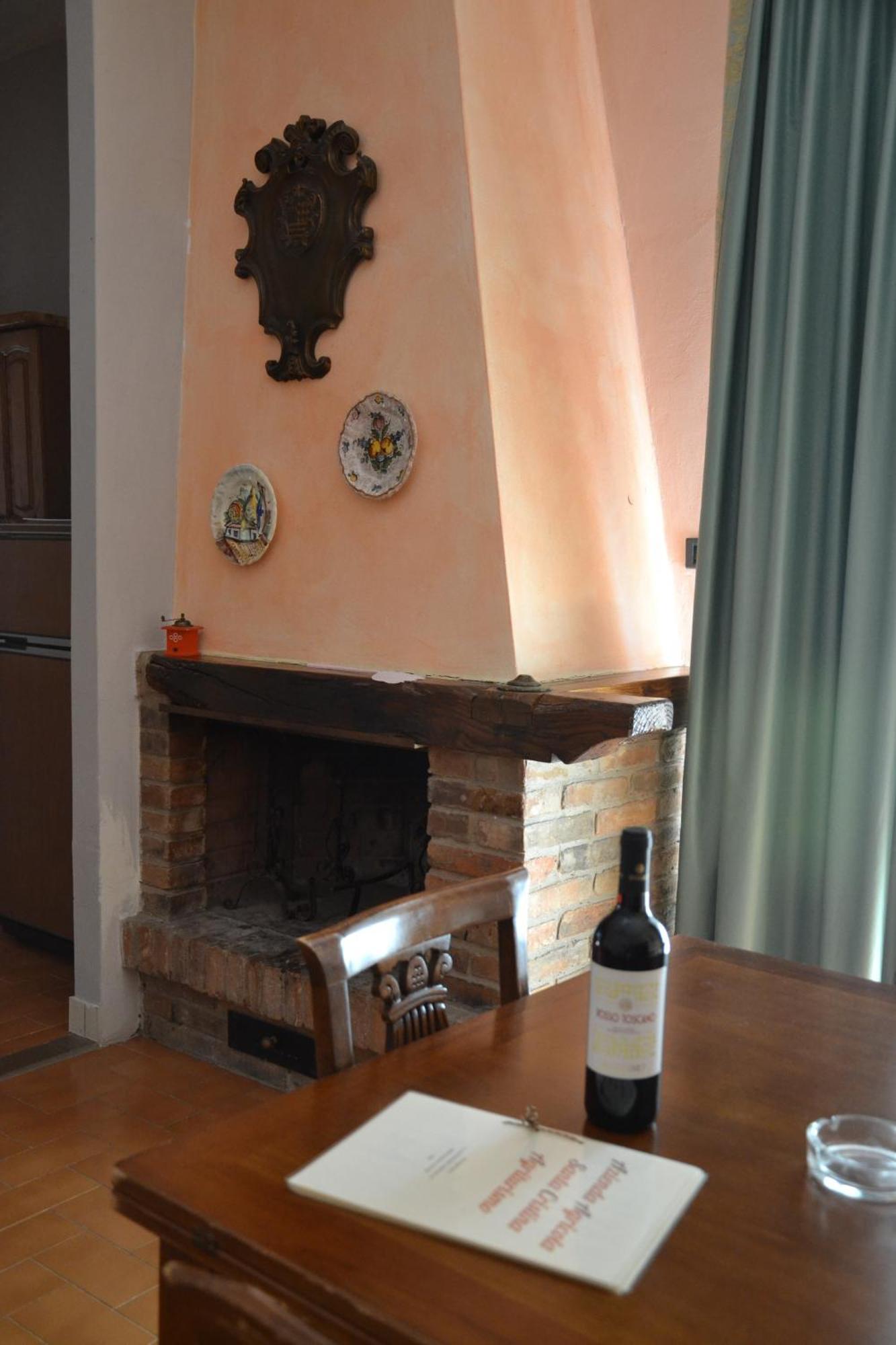 Agriturismo Santa Cristina Gambassi Terme Luaran gambar